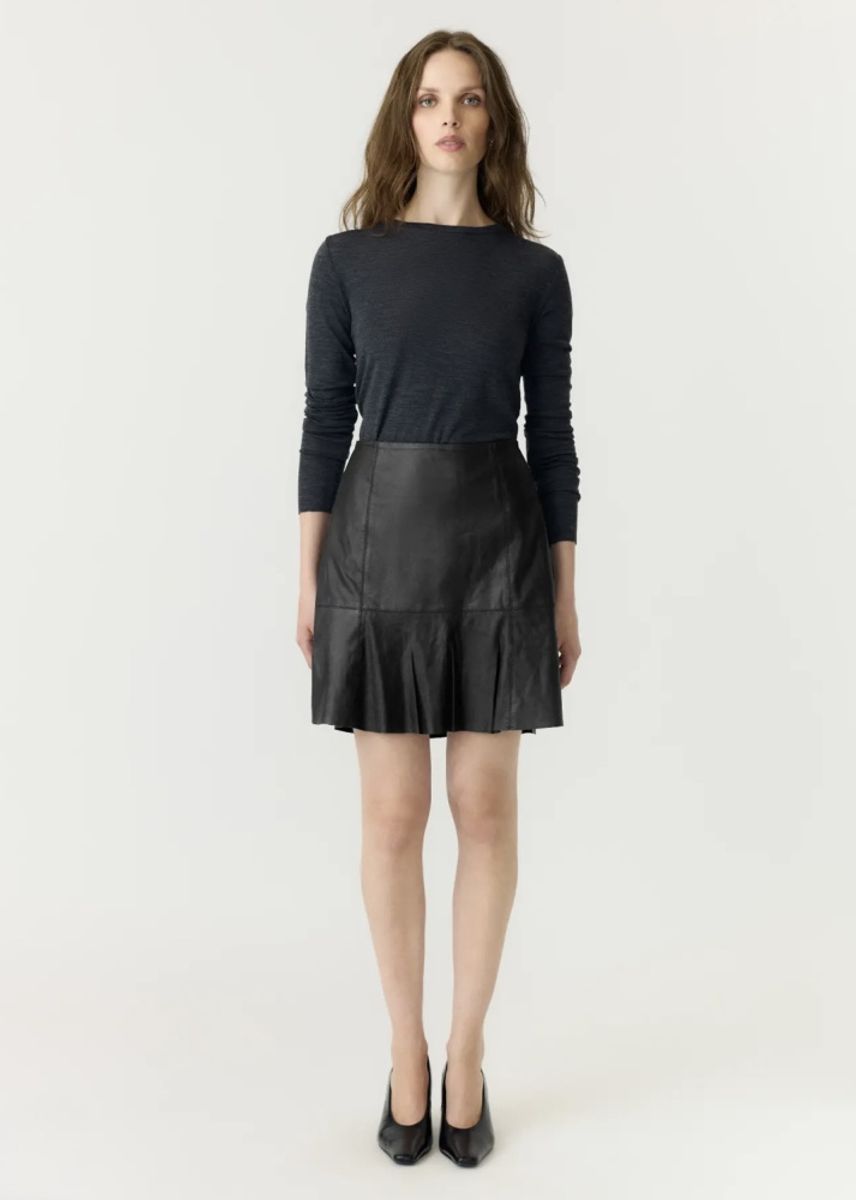 YAS  Colly Naplon Leather Skirt Black