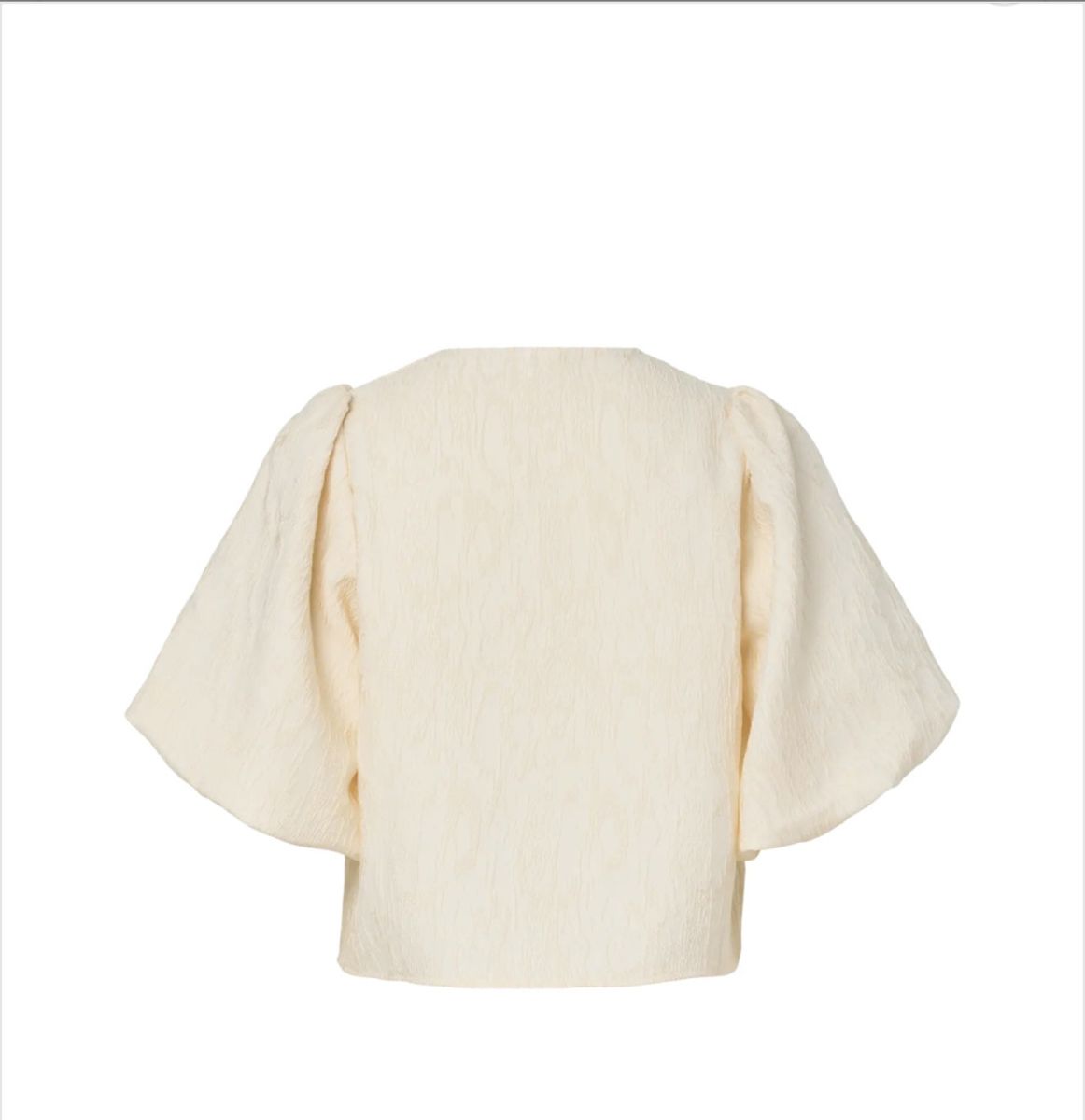 YAS MINU 2/4 SHORT TOP Gardenia